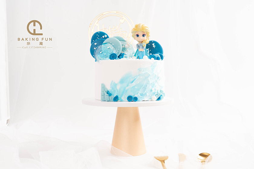 零基礎(chǔ)可以學(xué)蛋糕嗎?沒有基礎(chǔ)學(xué)蛋糕技術(shù)要多少錢?